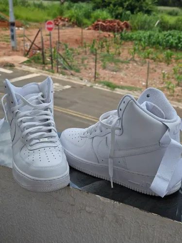 Tênis Nike Air Force 1 High '07 - Branco Tam. 44
