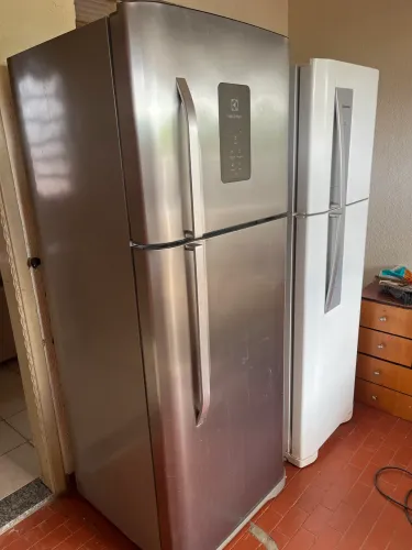 Geladeira Eletrolux frost free inox faço a entrega