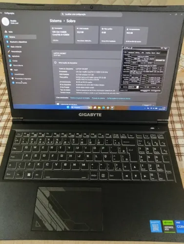 Notebook GAMER Gigabyte G5 KF i5-12500H 32 GB RAM NVMe 1 TB RTX 4060 8GB FHD 15,6" 144Hz