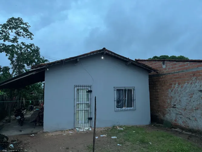 Vendo casa em Santa Izabel 