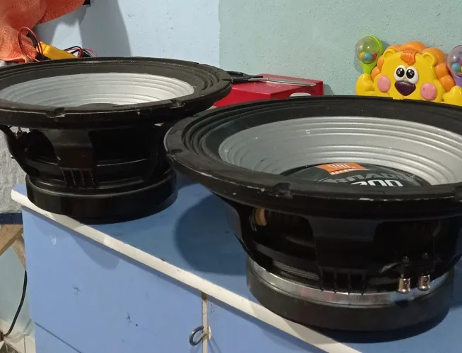 2 Alto-falante tornado 2200w 4oh