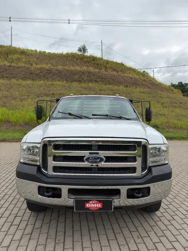 F-4000 2015/2016 4x4 COMPLETO