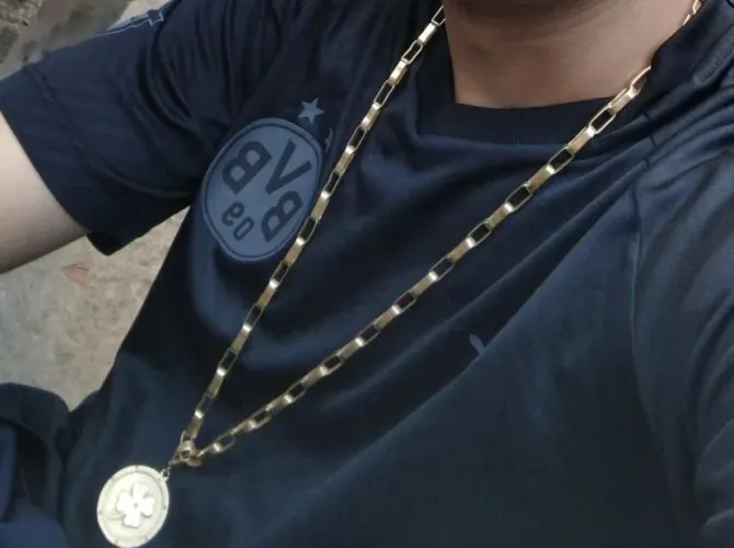 Moeda antiga usada no precinho.