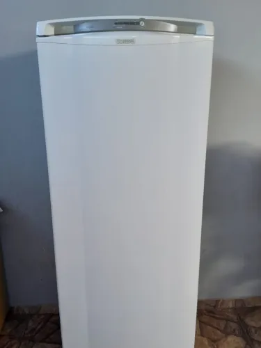 Vendo geladeira cônsul frosfree
