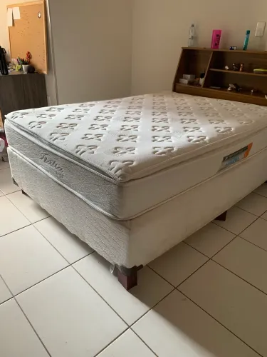Cama box + colchão Umaflex