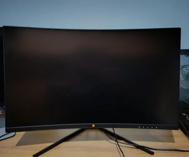 Monitor gamer 27 pol curvado 180 hz Full hd 