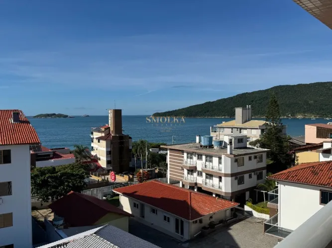 Apartamento com vista mar à Venda