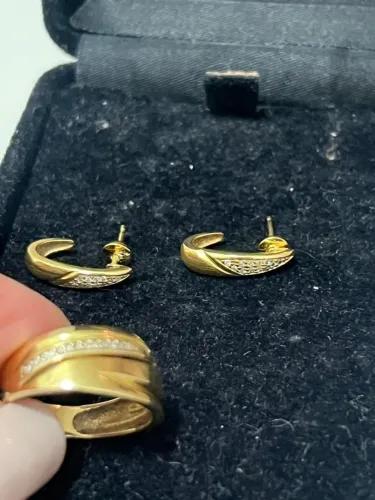 Conjunto em Ouro 18k com brilhantes