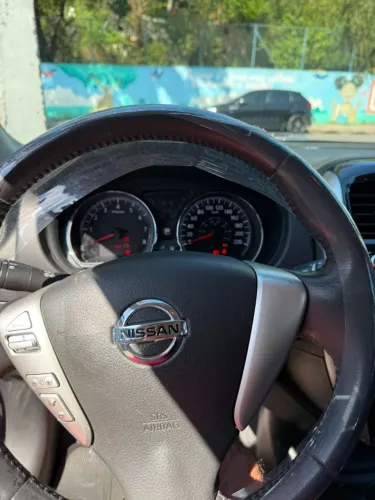 Nissan Versa SL 1.6 16V Flexstart 4P Aut. 2019