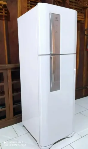 Geladeira Electrolux Frot free e Entrega (combinar)