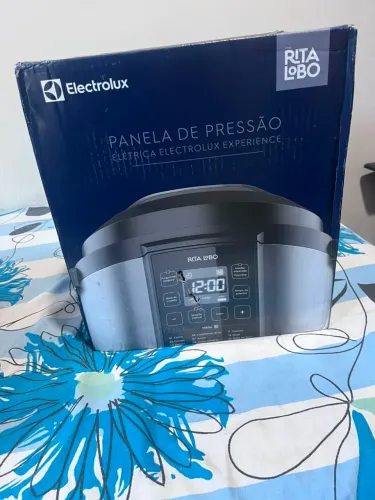 Panela de pressão elétrica 6 litros eletrolux