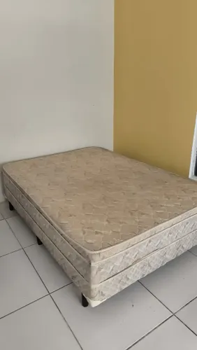 Cama box de casal 