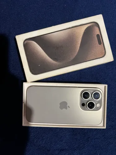 Iphone 15 pro com defeito