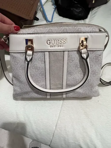 Bolsa da Guess