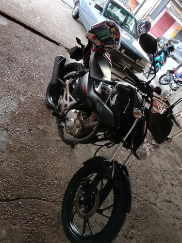 Vende - se