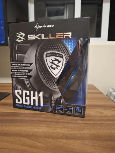 Fone de ouvido Gamer Sharkoon Skiller