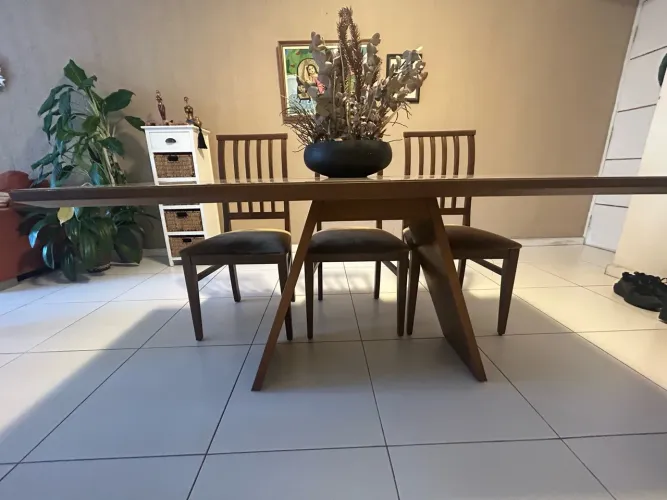 mesa e 6 cadeiras