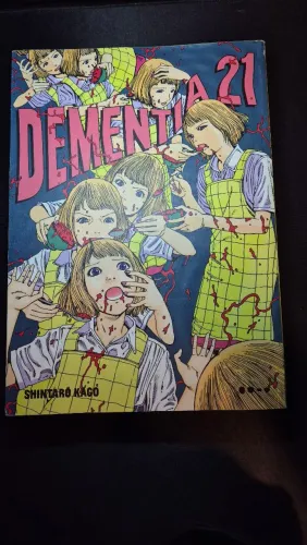 Mangá Dementia 21 (Excelente conservação)