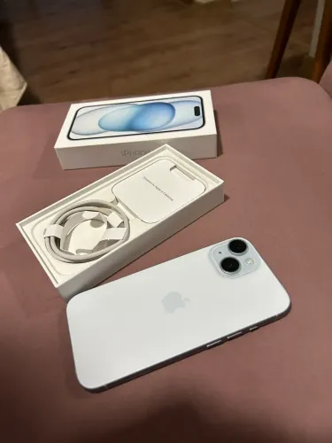 iPhone 15 256 gb impecável 90% saúde da bateria