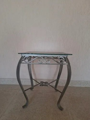 Mesa ferro com tampo vidro