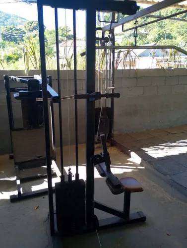 Mono Cross, aparelho de musculação