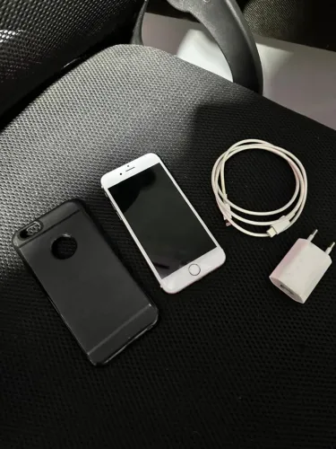 iPhone 6S (funcionando perfeitamente)