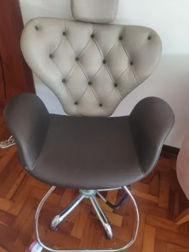 Cadeira profissional salão