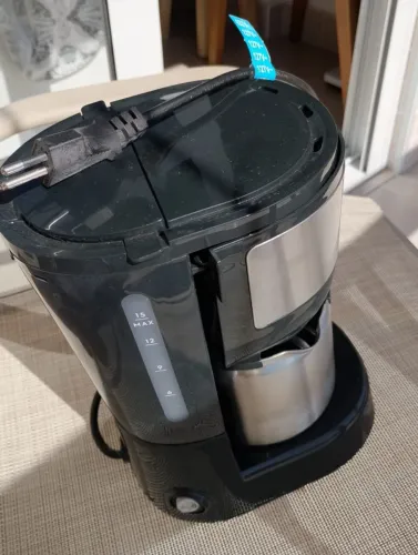 Cafeteira Eletrolux para 15 xícaras