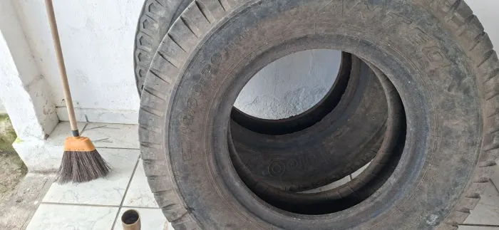PNEUS 1000/20<br>1000/20