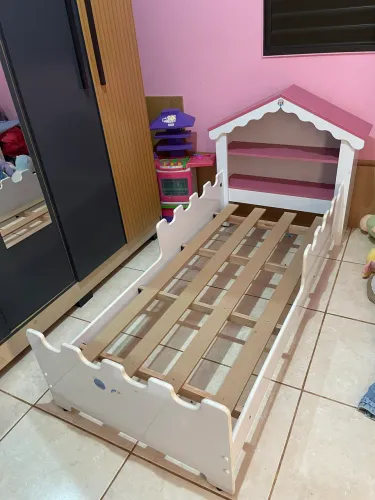 Cama montesori + colchão novo