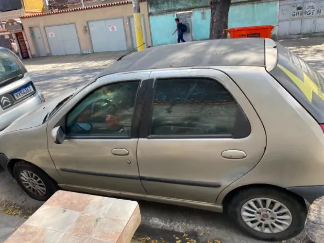 Fiat Palio ELX 1.0 MPI Fire 16V 4P (25 Anos) 2002