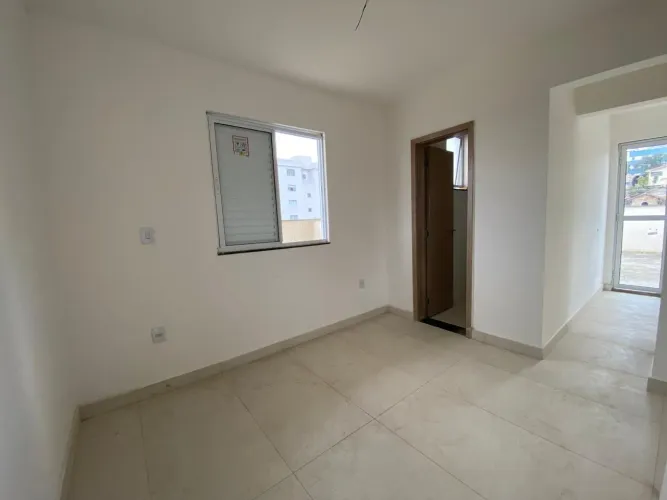 Apartamento com 2 quartos sendo um com suíte à venda no Bairro Santa Branca!