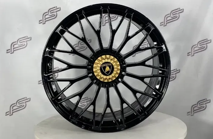 Rodas lamborghini Aventador Preto 5x112 - 20x9 e 21x13