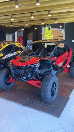 Can-Am Maverick Rx - 2025