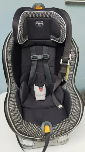 Cadeira de bebê Chicco nextfit