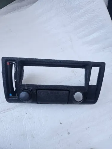 Chevette 73 a 82 moldura radio painel original