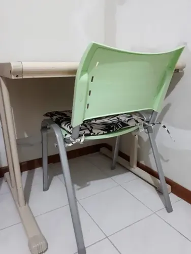 Cadeira para escrivaninha usada