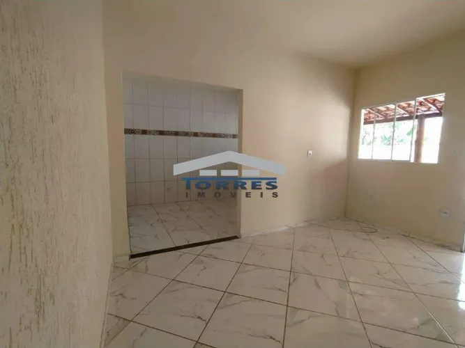 Excelente Casa com 2 Quartos e 5 Vagas no Cachoeira