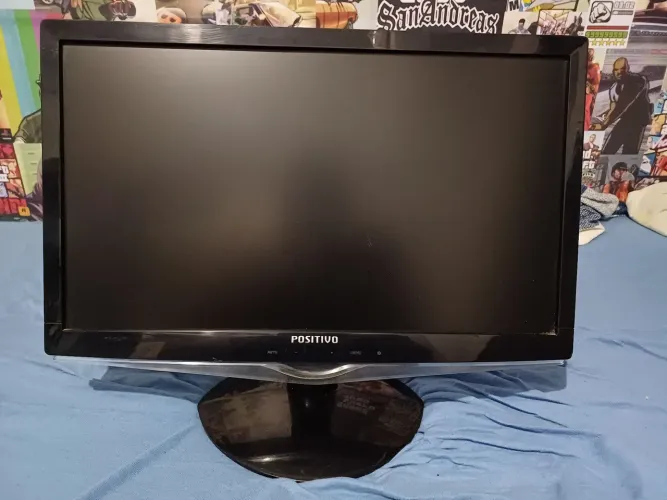 Monitor Positivo 18.5 polegadas