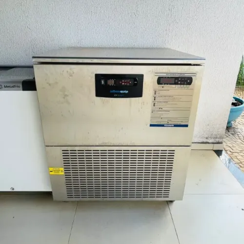 ULTRA CONGELADOR UK EASY 05 - 220V MONO 60HZ