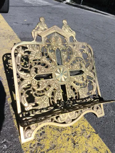 Suporte de bíblia / porta bíblia em bronze