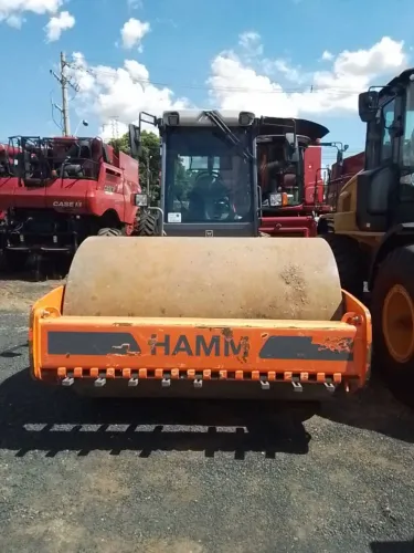 Rolo compactador HAMM