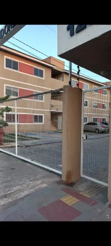 Aluga-se AP CONDOMÍNIO ROMA 