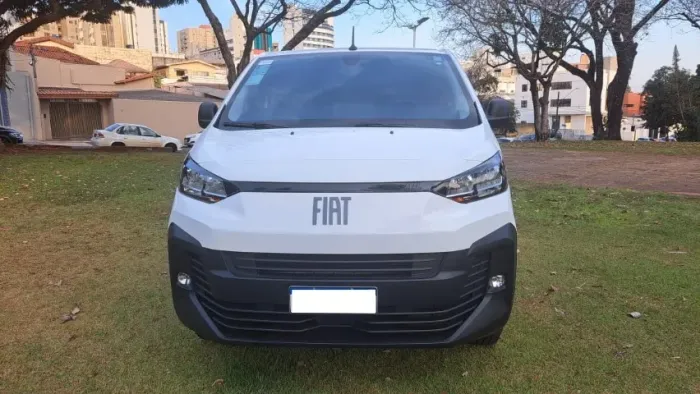 Fiat Scudo Cargo Furgão 2025 R$ 168.000,00