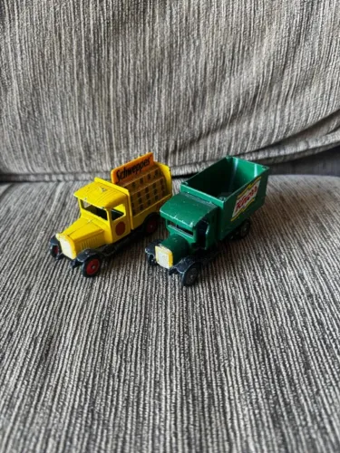 Carrinho Schweppes + Knorr - Corgi Original