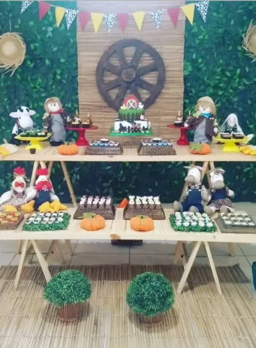 Mesa cavalete em madeira em 2 alturas