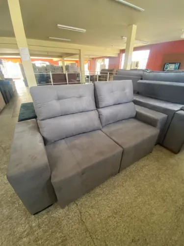 Sofá 1.90M retrátil reclinável novo