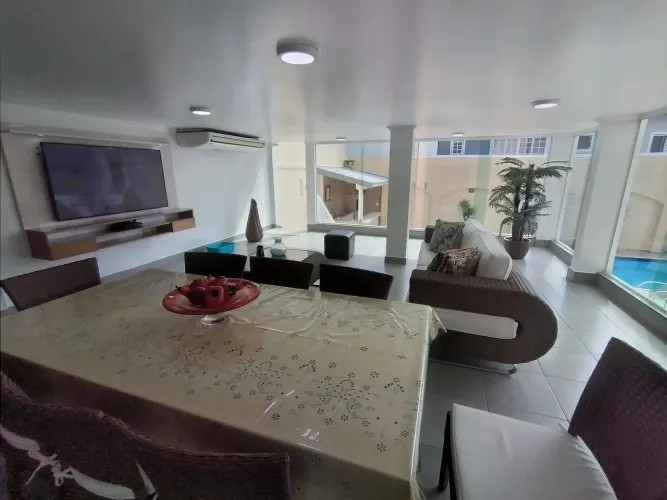 Excelente Casa 4 quartos, Suíte, Piscina. Condomínio Terral  Anil - Rio de Janeiro - RJ