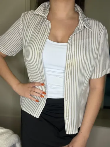 Camisa listrada feminina Bege com Branco P