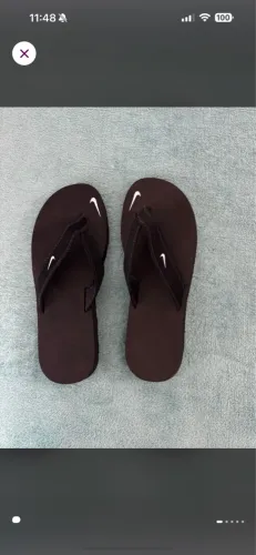Chinelo de Dedo Nike Tam. 37